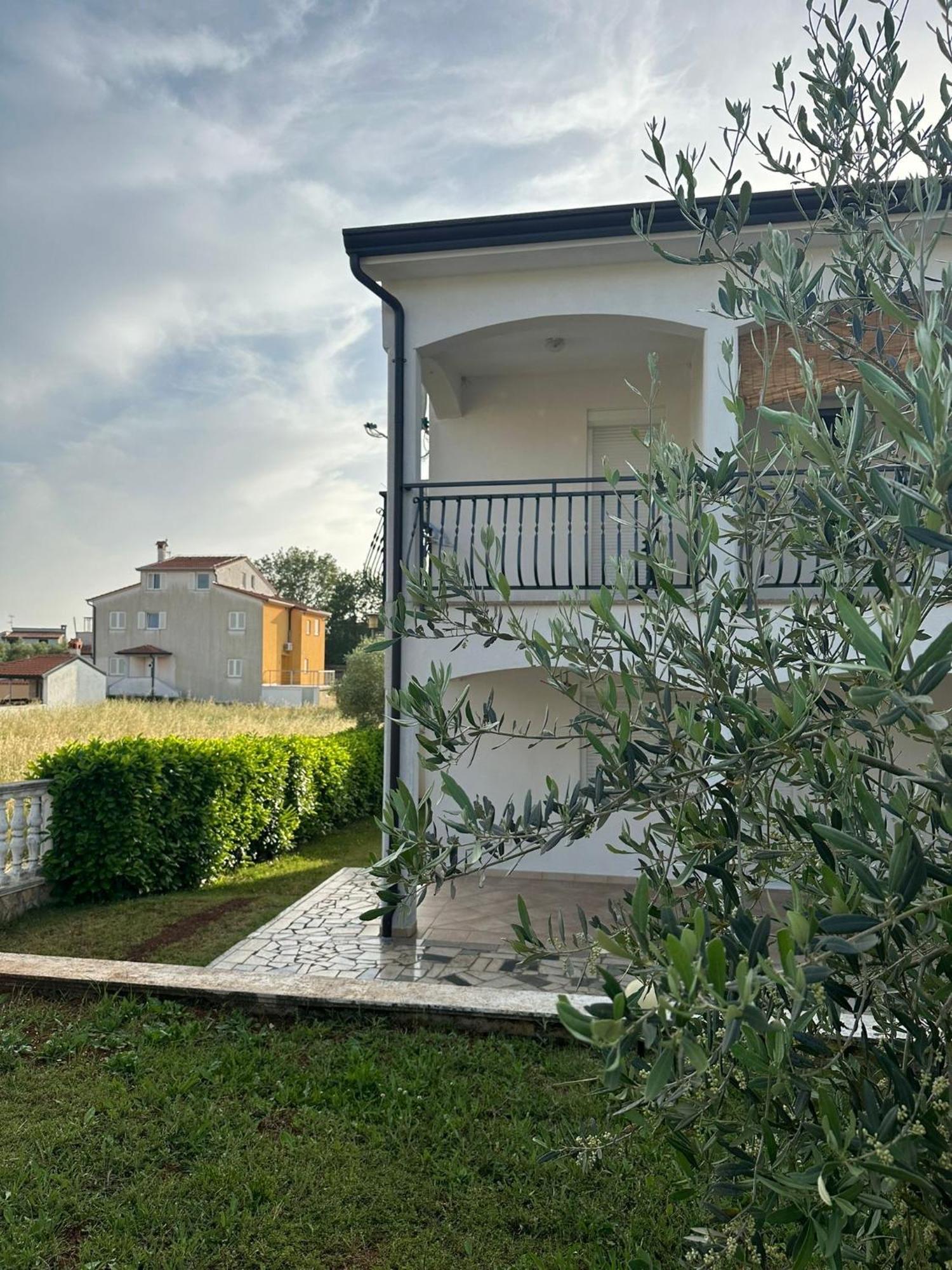Apartmani I Soba Mia Poreč Kültér fotó